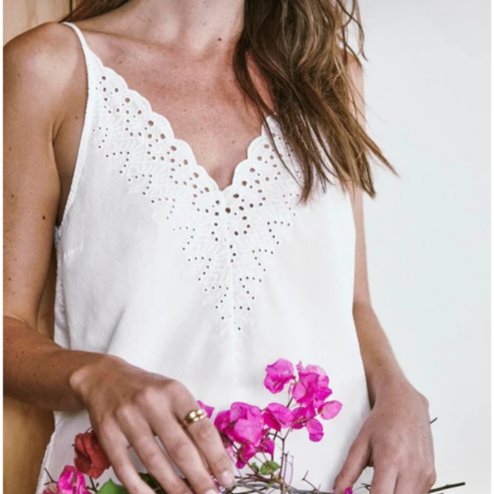 NWT Splendid Taylor White Eyelet tank size small